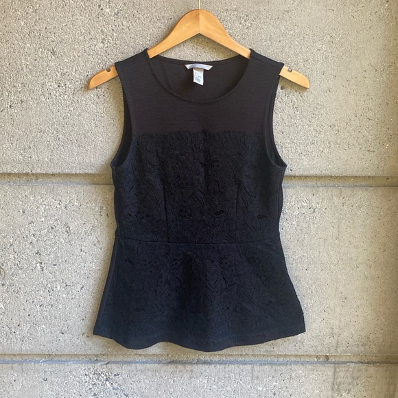 H&M Lace Peplum Top - Picture 1 of 10